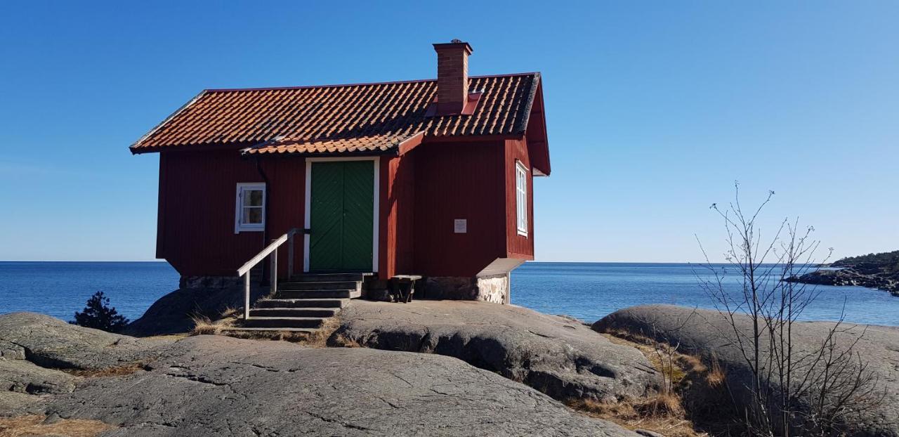 Kvarnsands Strandstugor / Kvarnsand Beach Lodges Grisslehamn Exterior foto